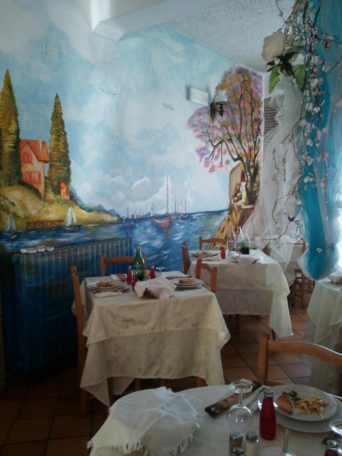 Hotel Villa Laura Rimini Eksteriør billede