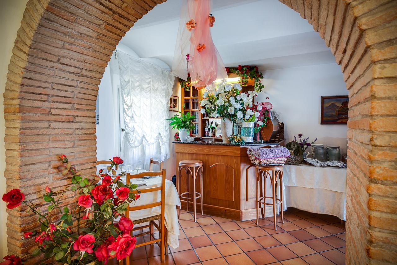 Hotel Villa Laura Rimini Eksteriør billede