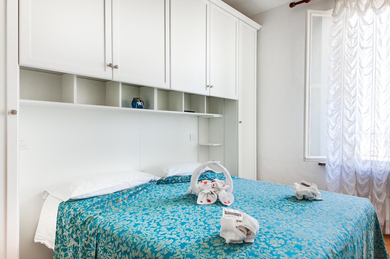 Hotel Villa Laura Rimini Eksteriør billede