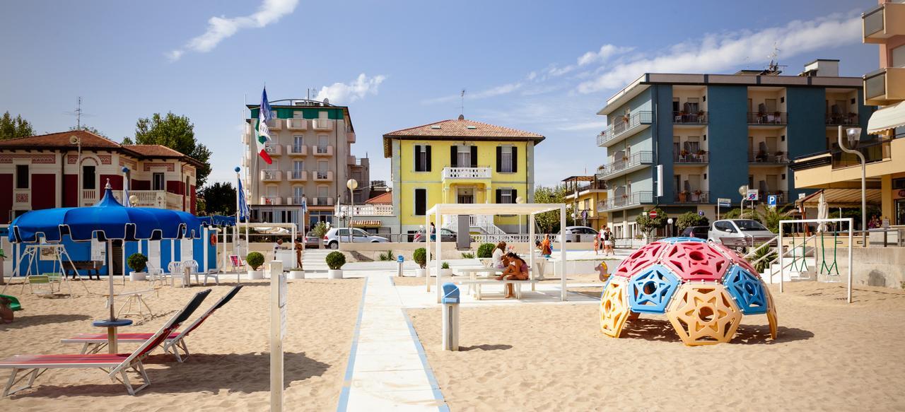 Hotel Villa Laura Rimini Eksteriør billede